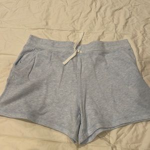 Blue shorts never worn